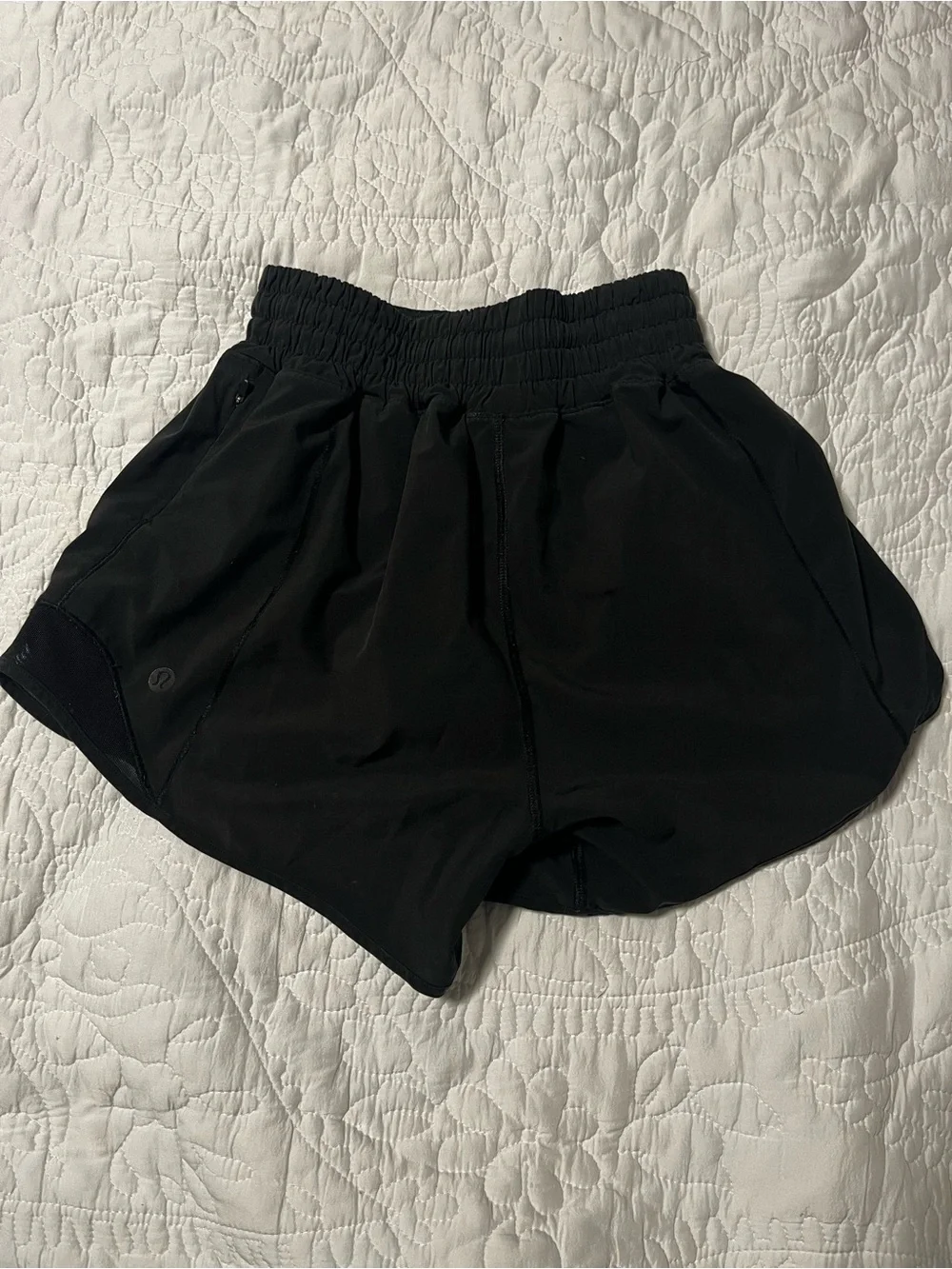 lululemon athletica no flaws